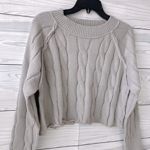 Leave Me To It Cable Knit Sweater - Picture 3 of 9